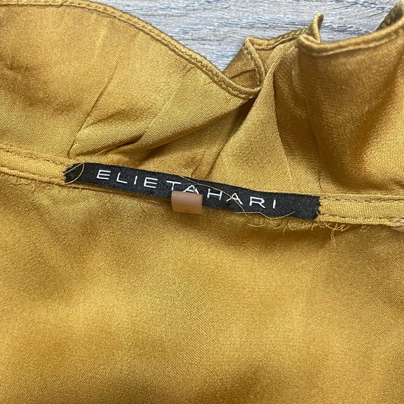 ELIE TAHARI SILK BLOUSE (S) - Picture 2 of 4
